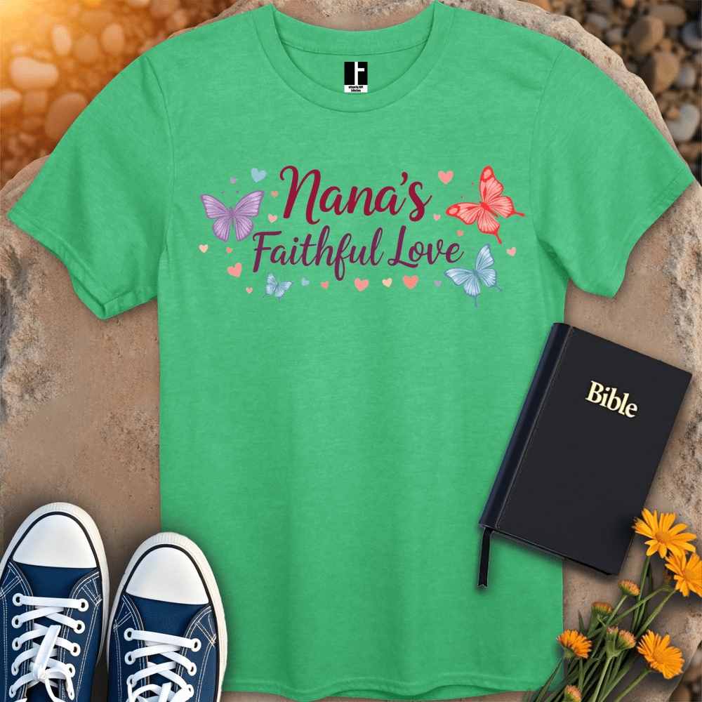 T-Shirt S / Heather Irish Green NanasLove T-Shirt