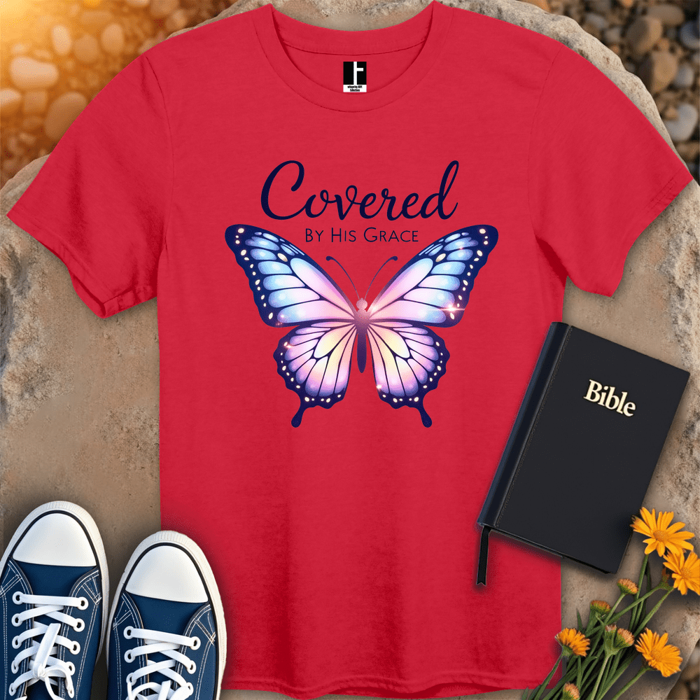 T-Shirt S / Red GraceCovered T-Shirt