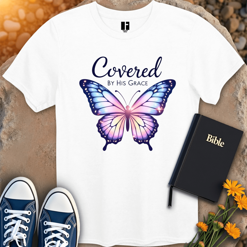 T-Shirt S / White GraceCovered T-Shirt